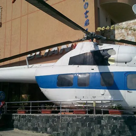 Blian Hotel 3*