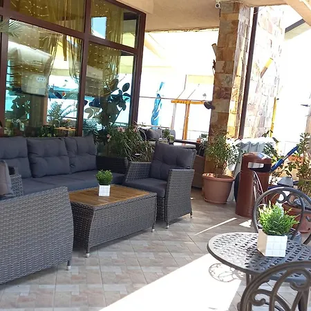 Blian Hotel Ravda