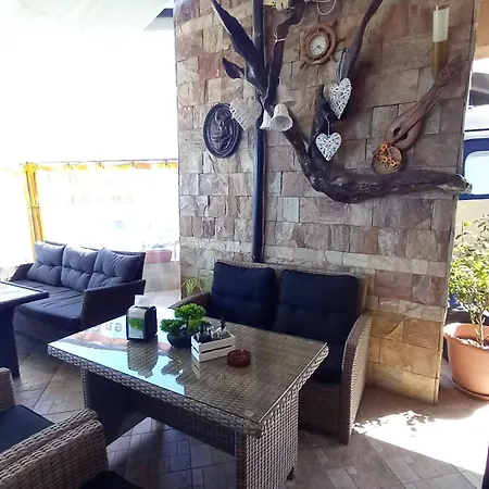 Готель Blian 3*