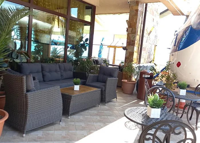 Blian Szálloda Ravda